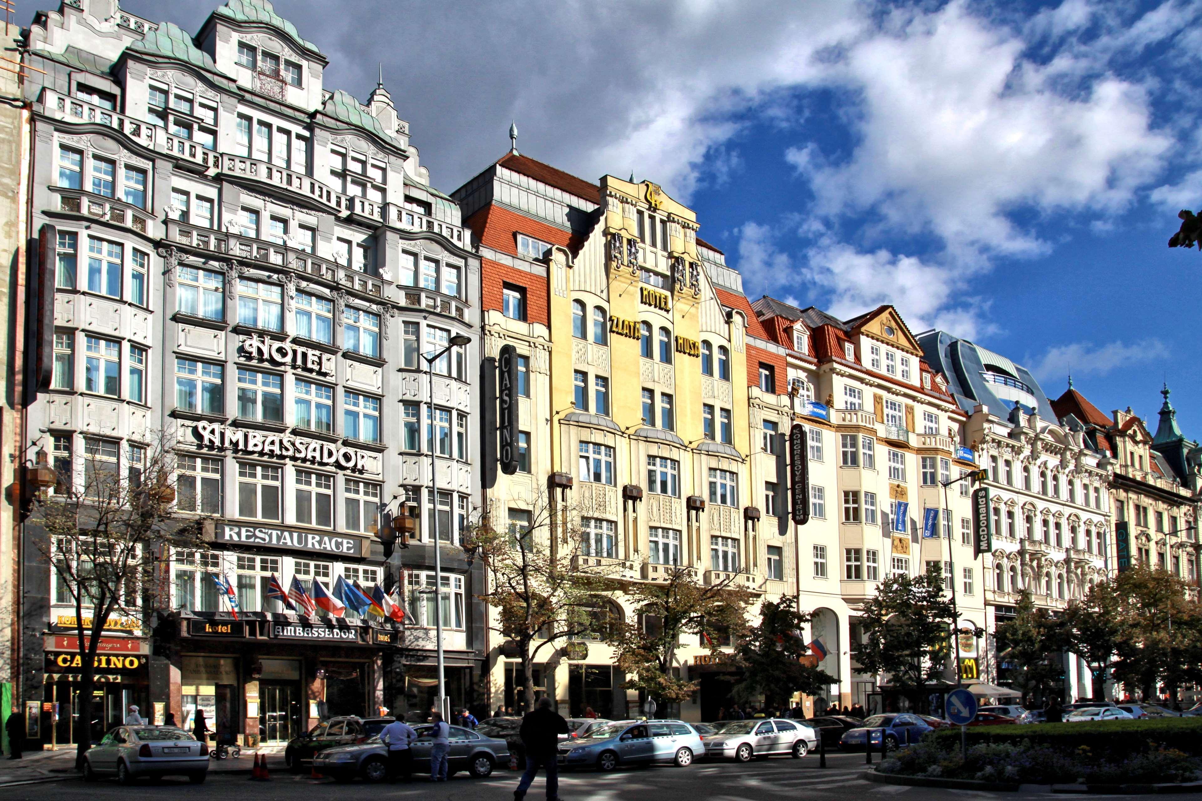Ambassador Zlata Husa Praha Bagian luar foto The Kaiserstraße