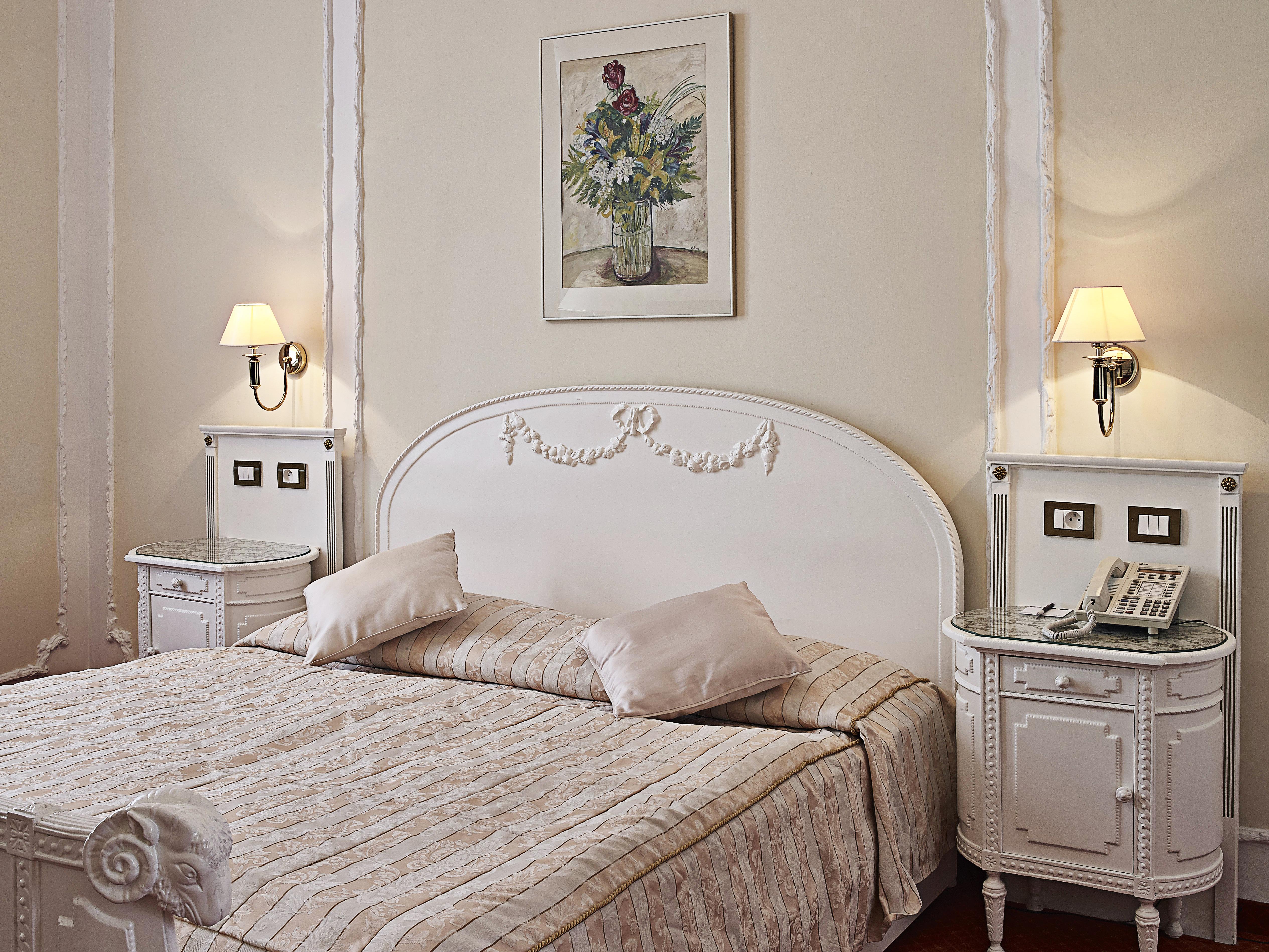 Ambassador Zlata Husa Praha Bagian luar foto A bedroom